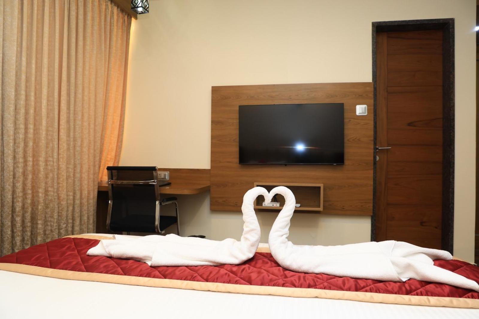 Hotel Anand Grand Hosūr Екстериор снимка